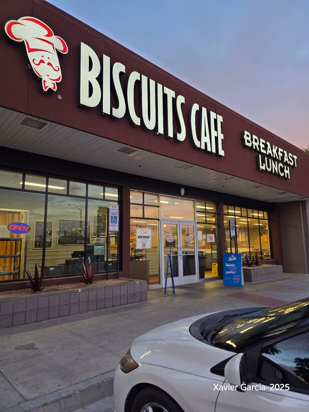 Biscuits Cafe photo 2