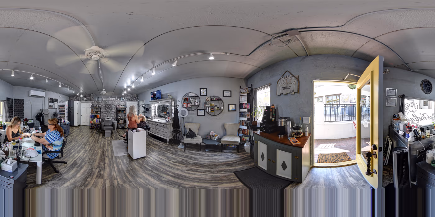 Black Mountain Cafe & Lounge photo 3