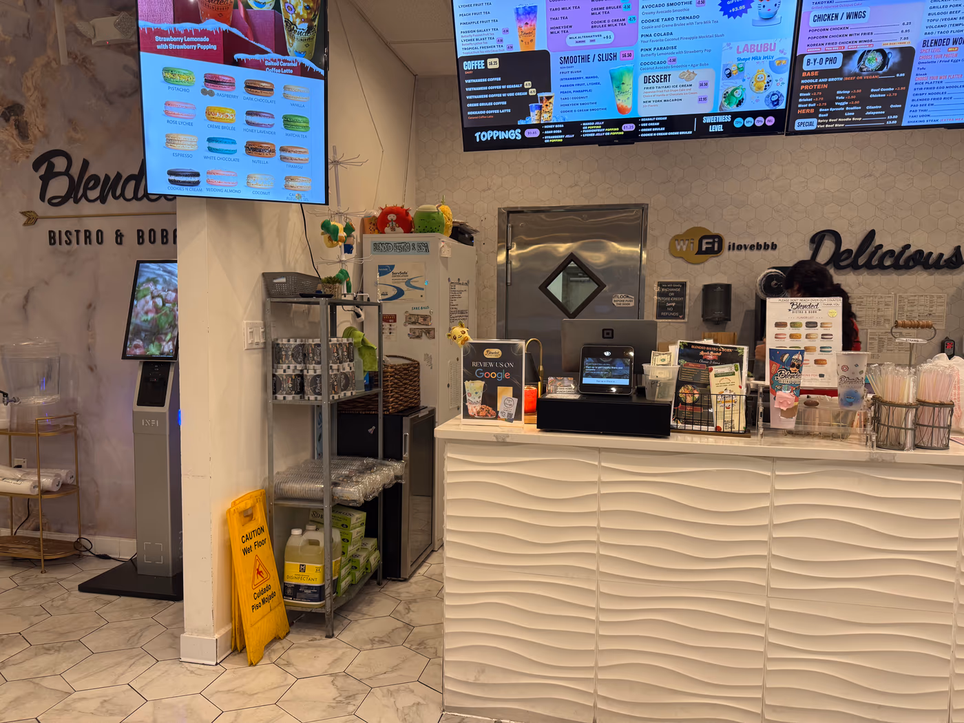 Blended Bistro & Boba Lake Mary photo 4