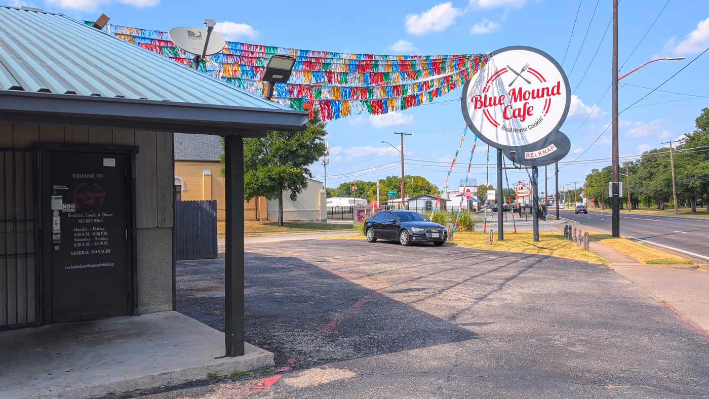 Blue Mound Cafe