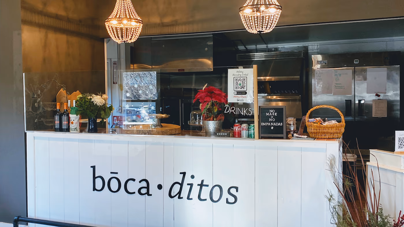 Bocaditos Café