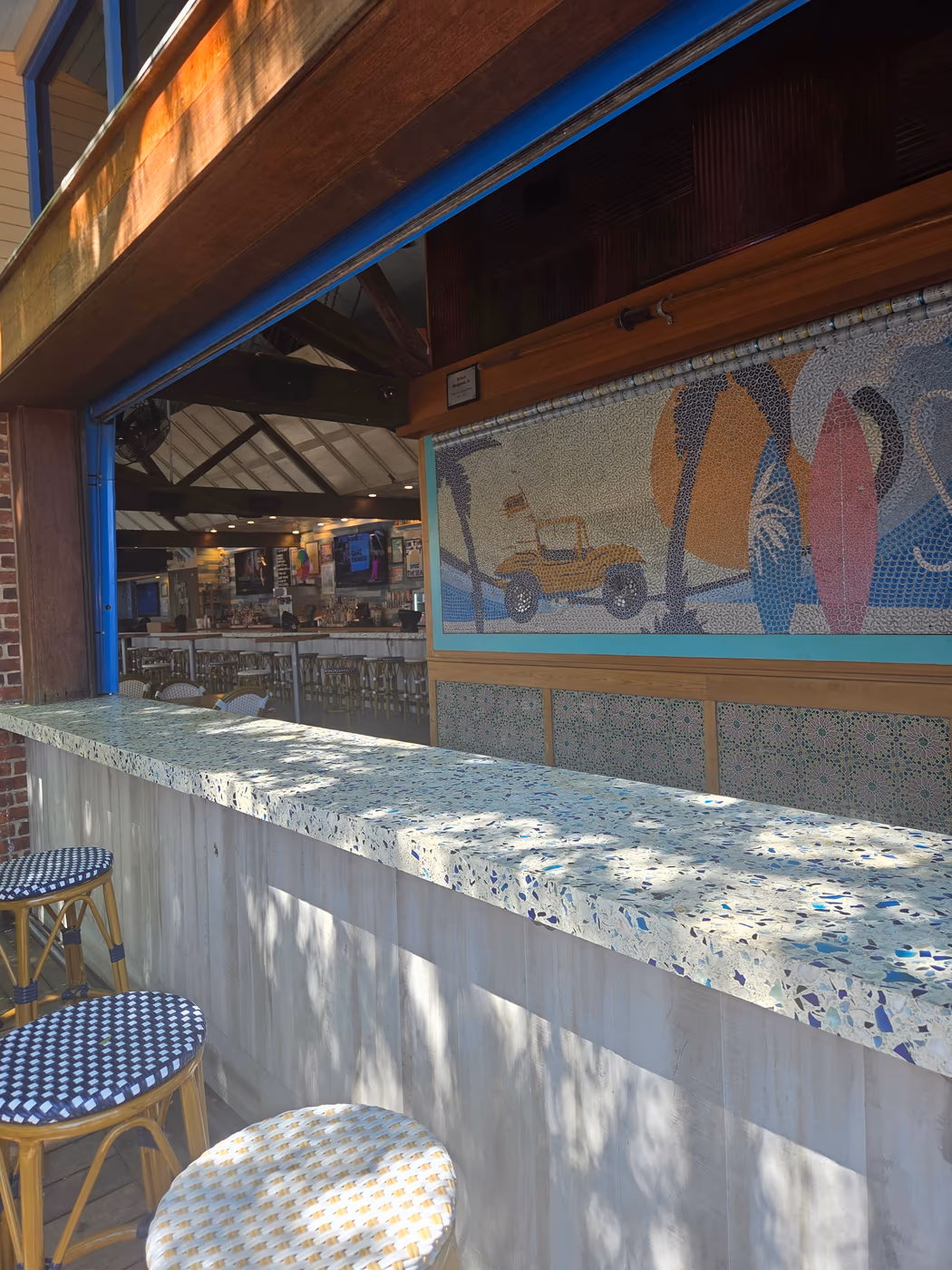 Bodega CHS photo 2
