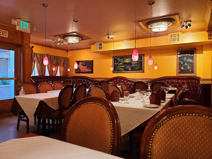Bollywood Indian Restaurant