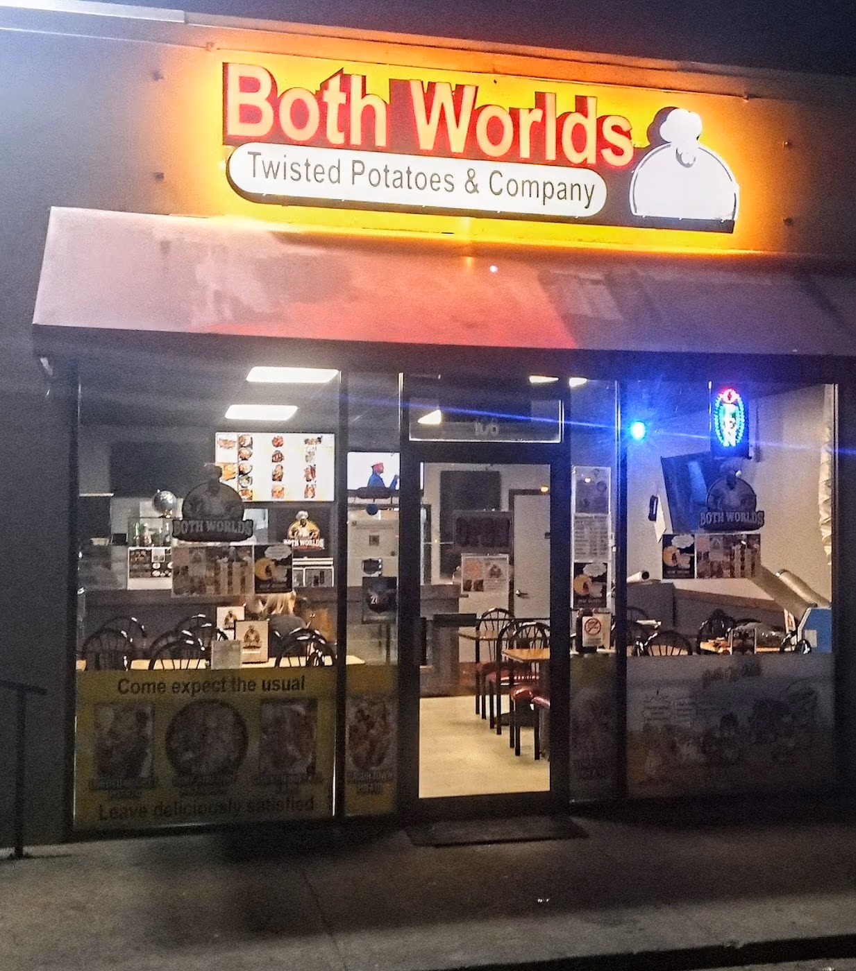 Both Worlds Twisted Potatoes & Company restaurant /Food truck catering service food truck photo 2