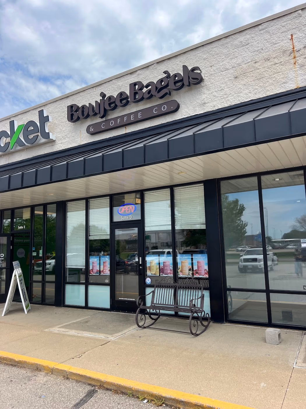 Boujee Bagels and Coffee Co photo 4