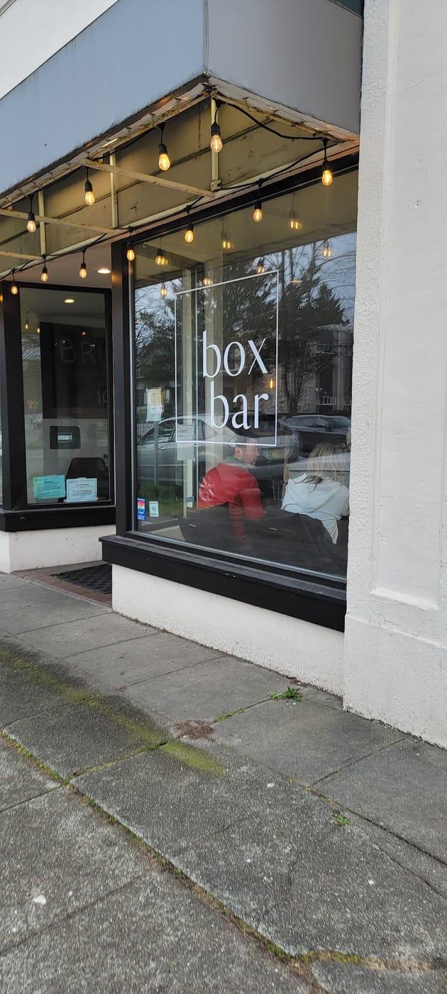 Box Bar