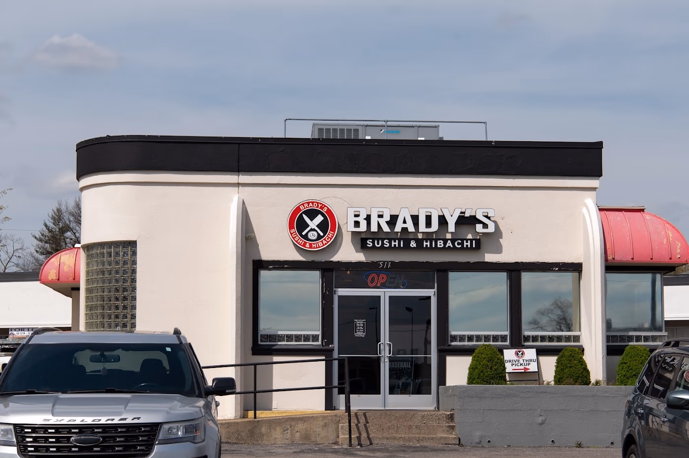 Brady's Sushi and Hibachi photo 3