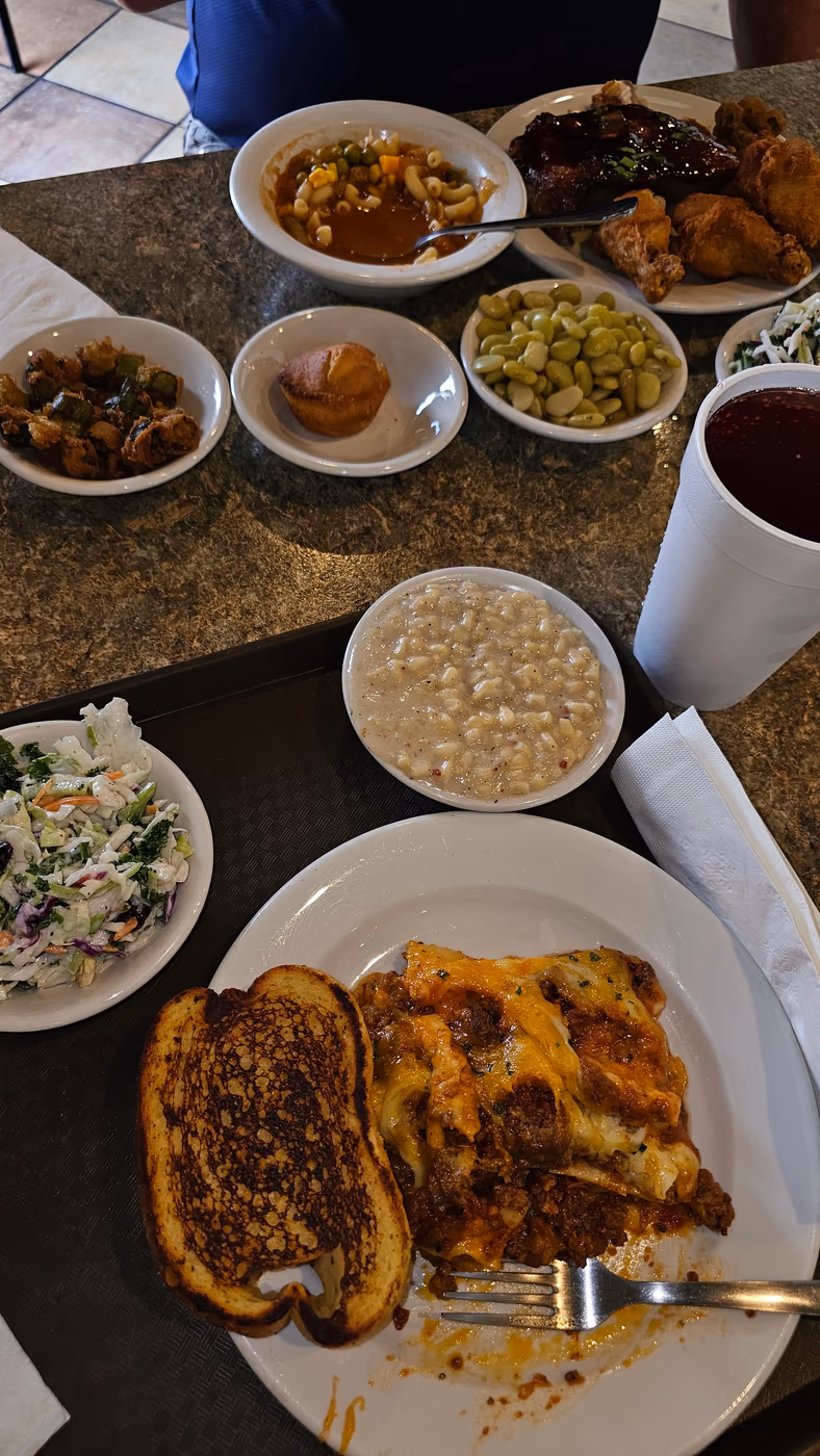 Bre's Gourmet Restaurant and Catering