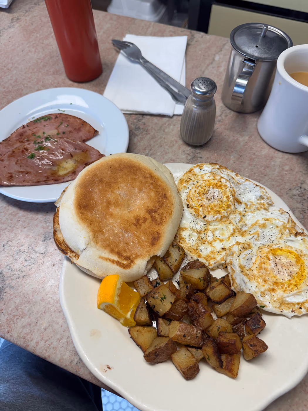 Bread & Butter Diner photo 2