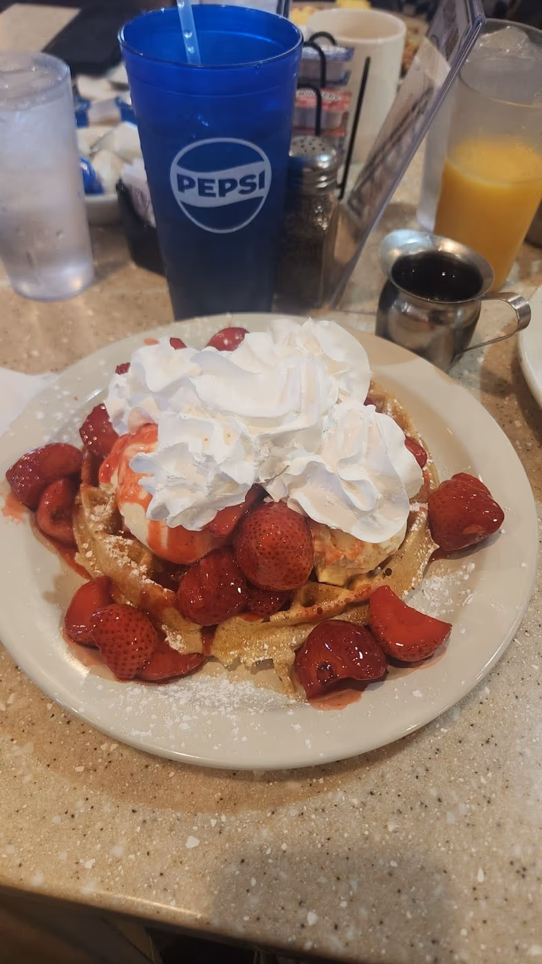 Breakfast Clubb photo 3