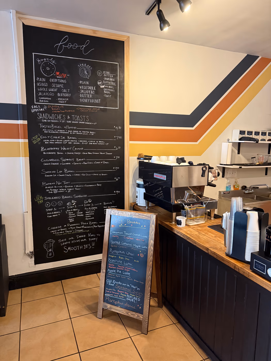 Broadway Bagels and Coffeehouse photo 4