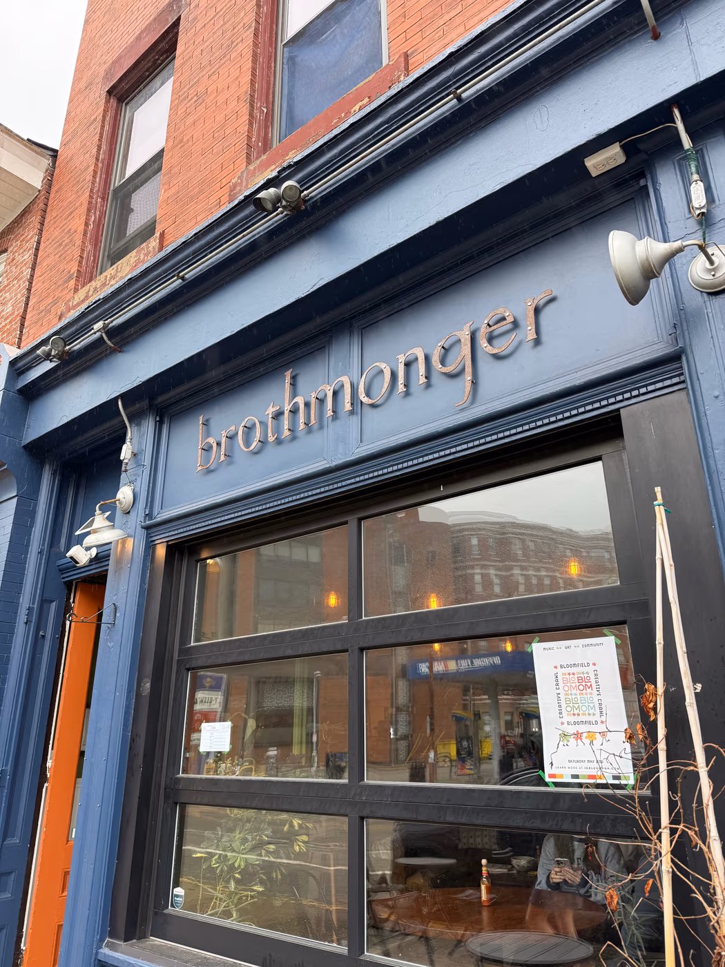 brothmonger photo 3