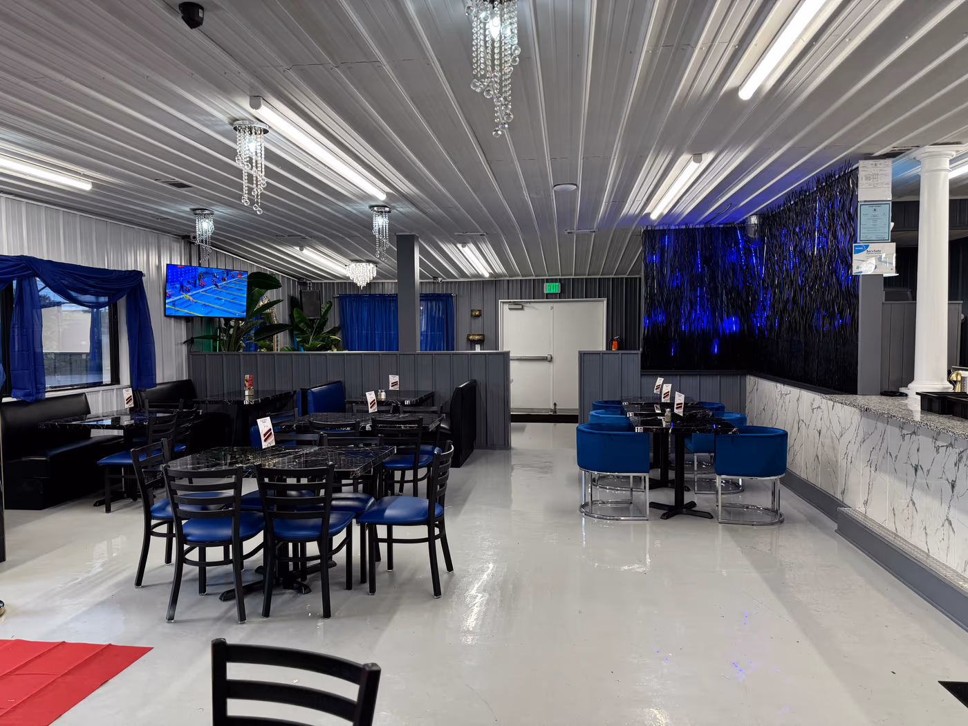 BTOPSpot Restaurant and Bar
