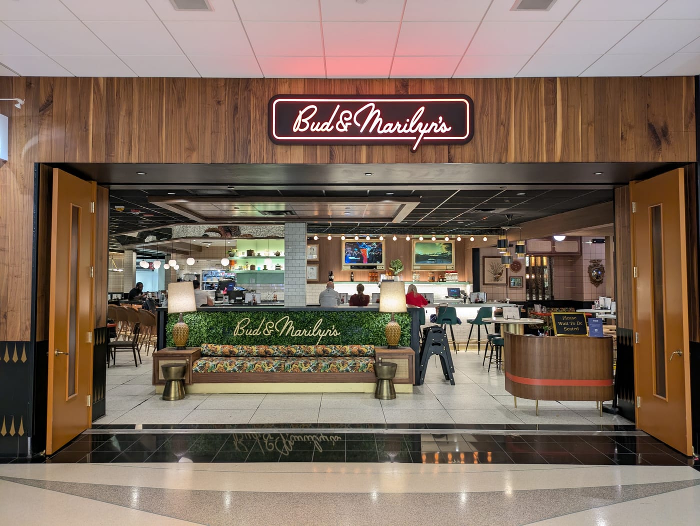 Bud & Marilyn's