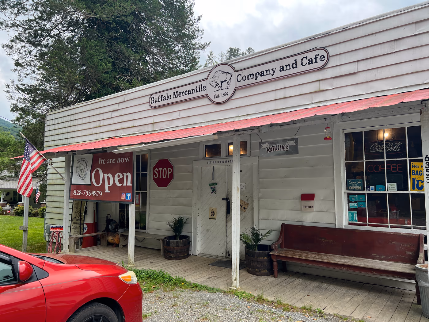 Buffalo Cove Mercantile & Cafe