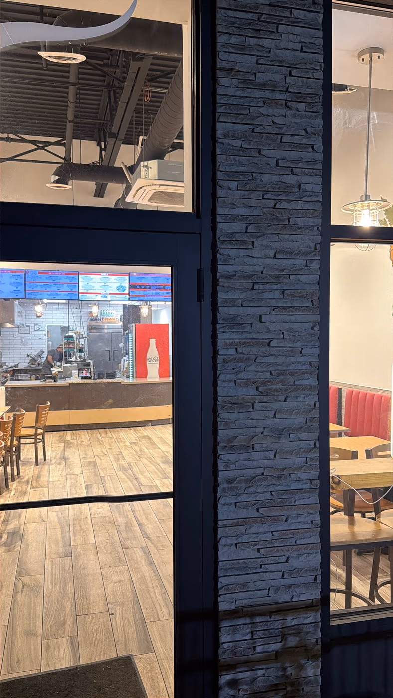 Bullhorns Burger Grill