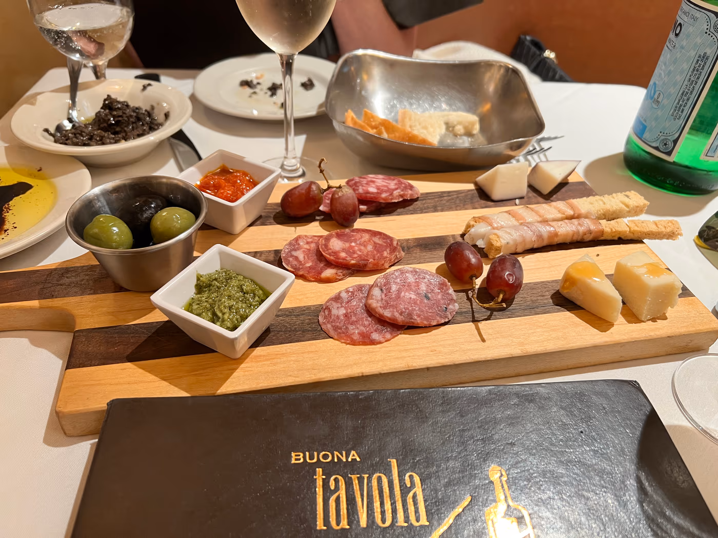 Buona Tavola photo 2