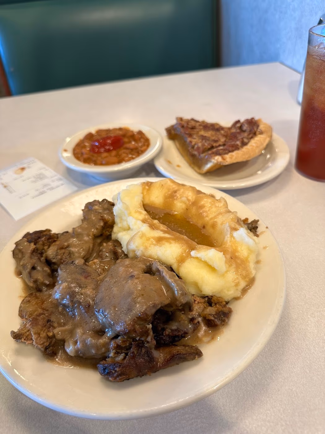C&H Cafeteria photo 4