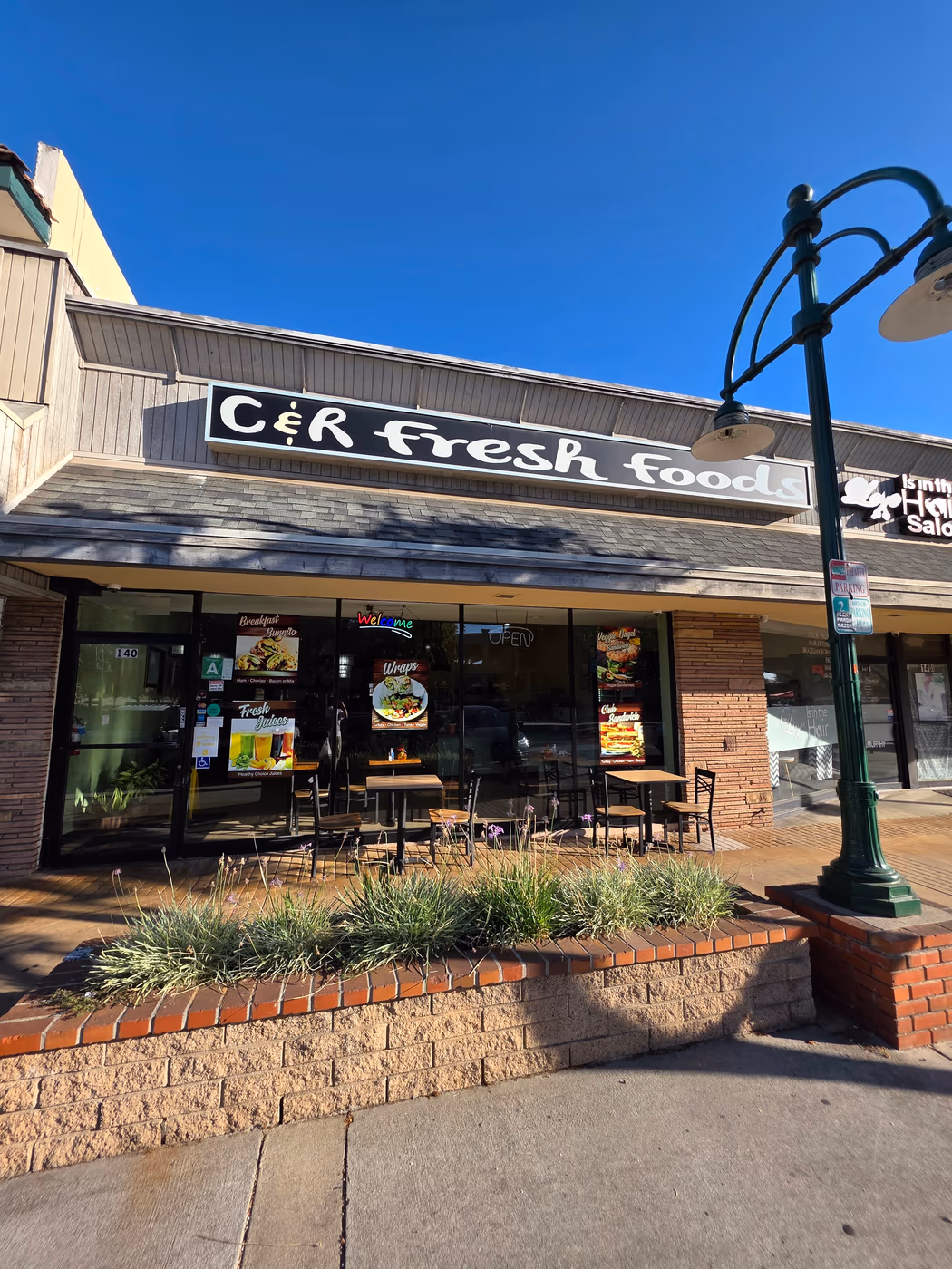 C&R Fresh Food photo 2
