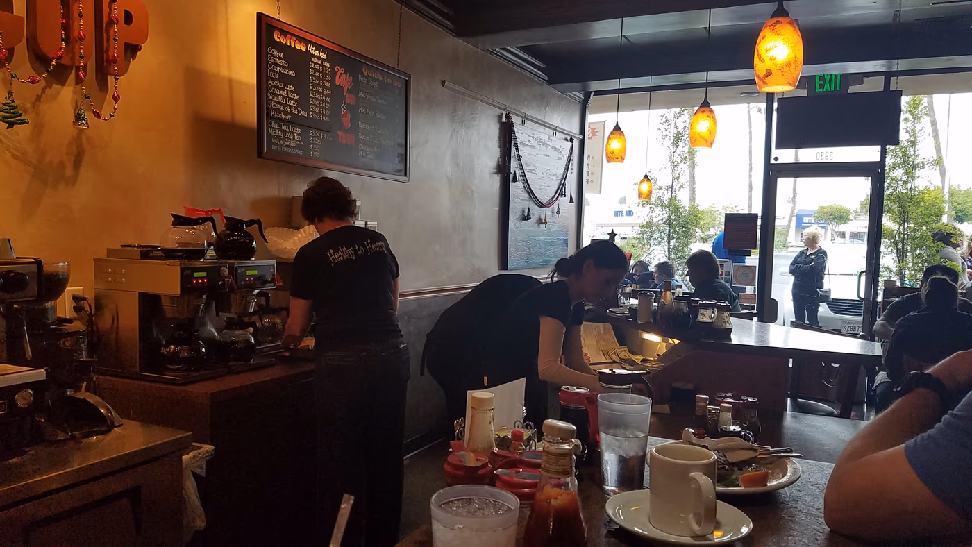 Cafe Cup
