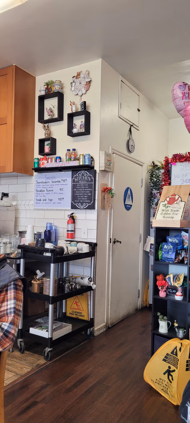 Cafe McBryde photo 3