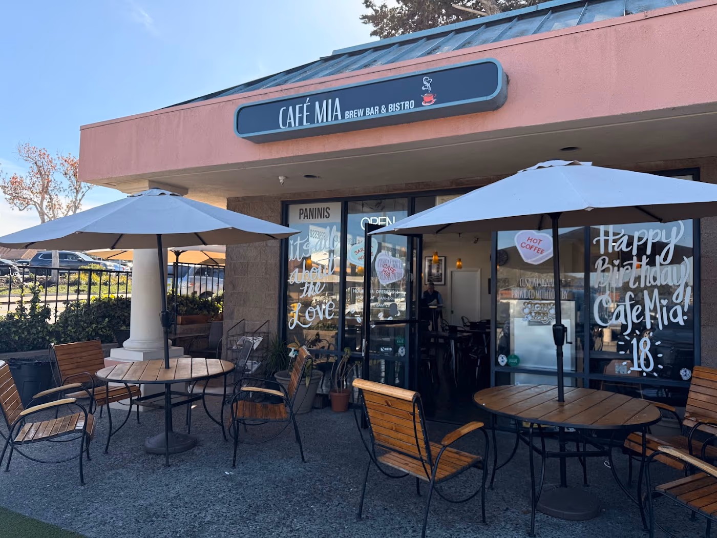 Café Mia Brew Bar & Bistro