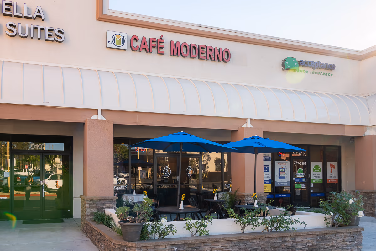 Cafe Moderno