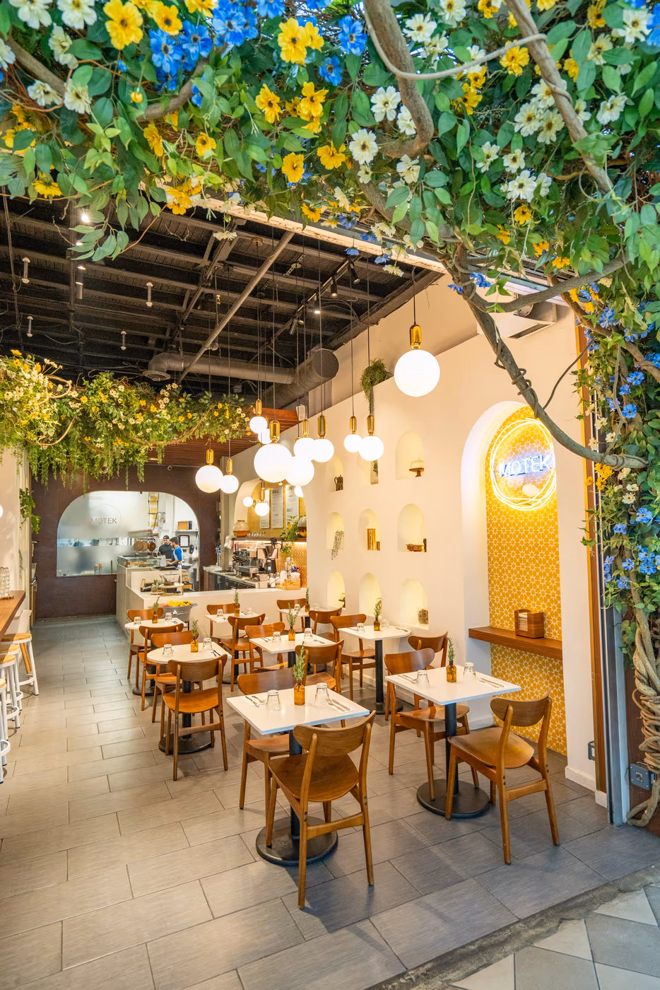 Cafe Motek