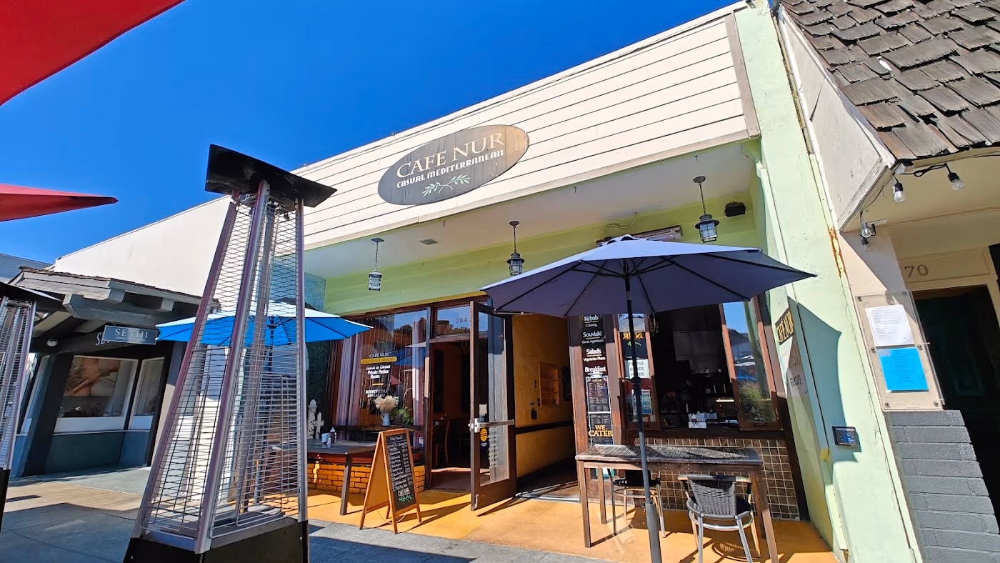 Cafe Nur photo 2