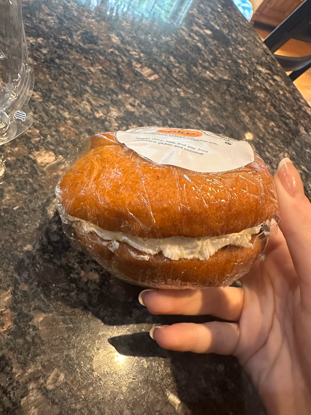 cake. vegan bakery photo 4