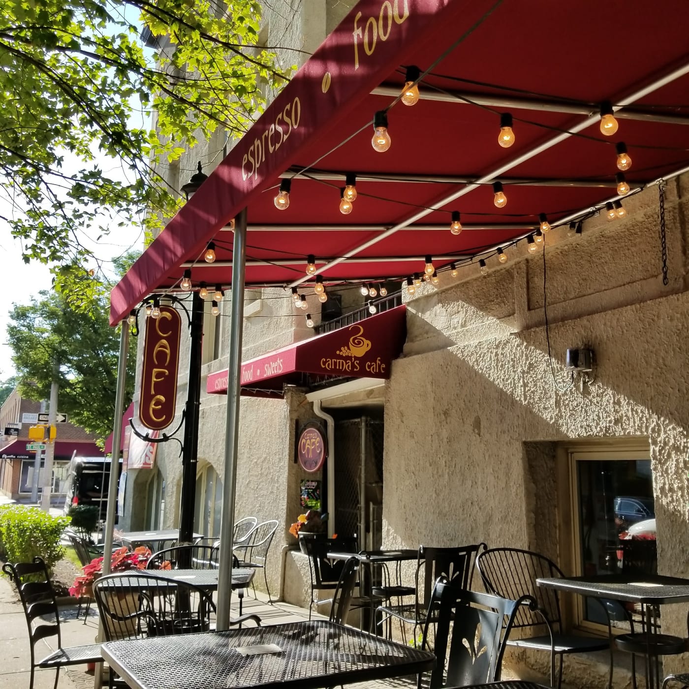 Carma's Cafe