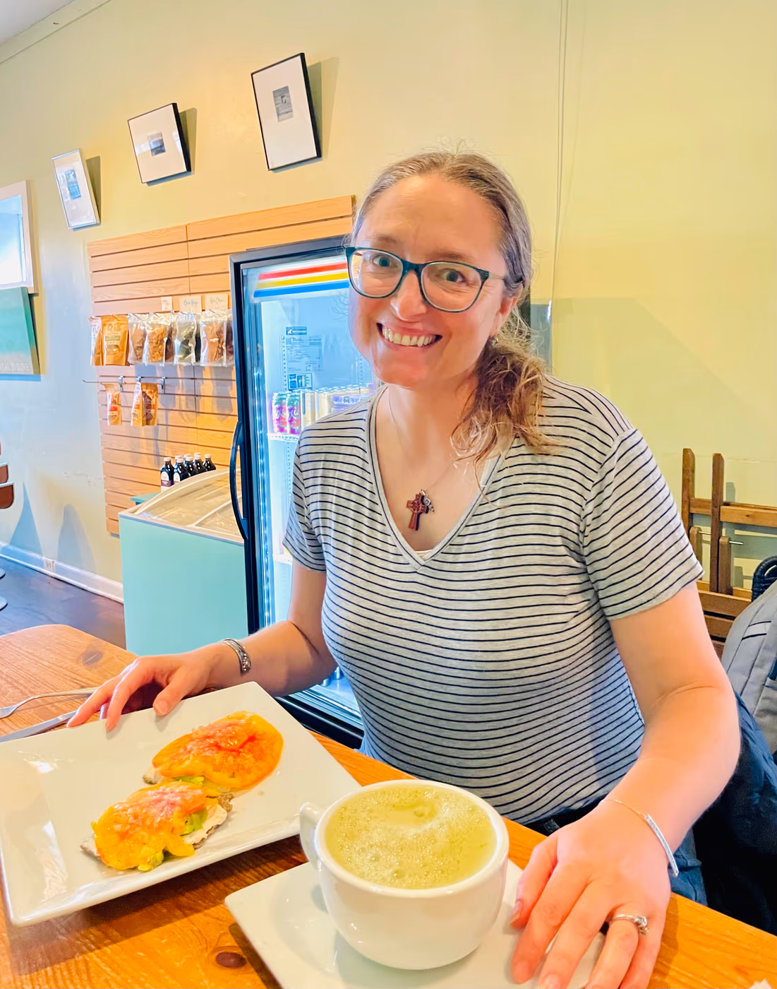 Catch A Healthy Habit Cafe
