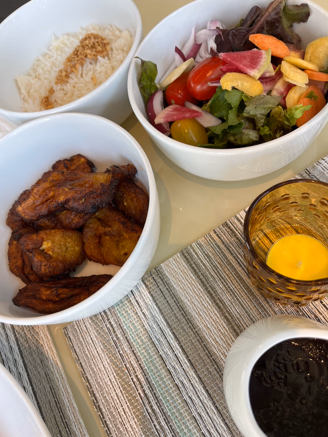 Cavany Foods: Healthy lunch & dining restaurant in Jersey City. photo 2