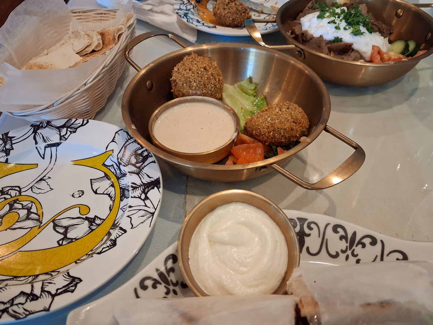 Cedars Cafe