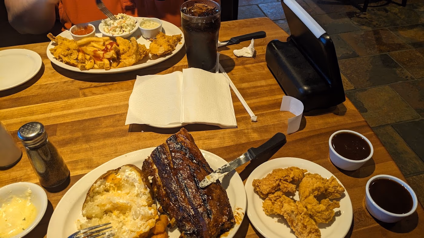 Cheddar's Scratch Kitchen photo 2