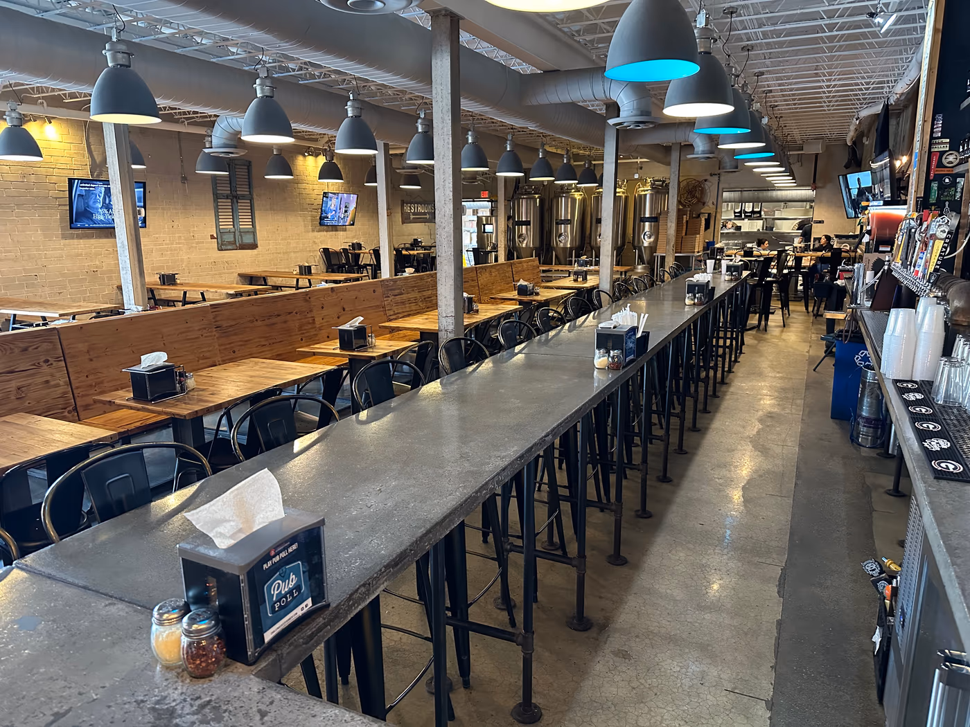Cherokee Brewing + Pizza Company photo 4