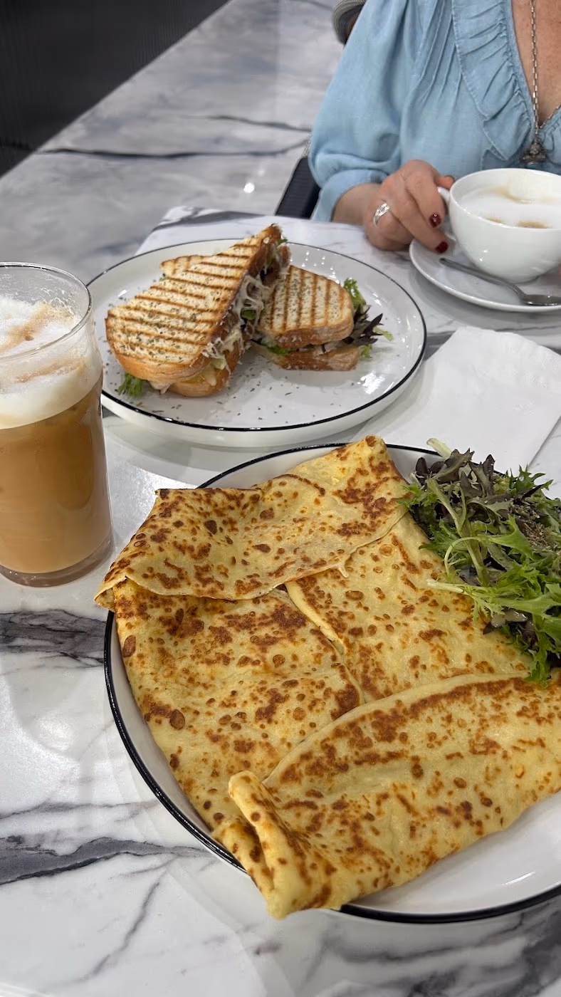 CHIC CAFÉ&CREPES photo 4