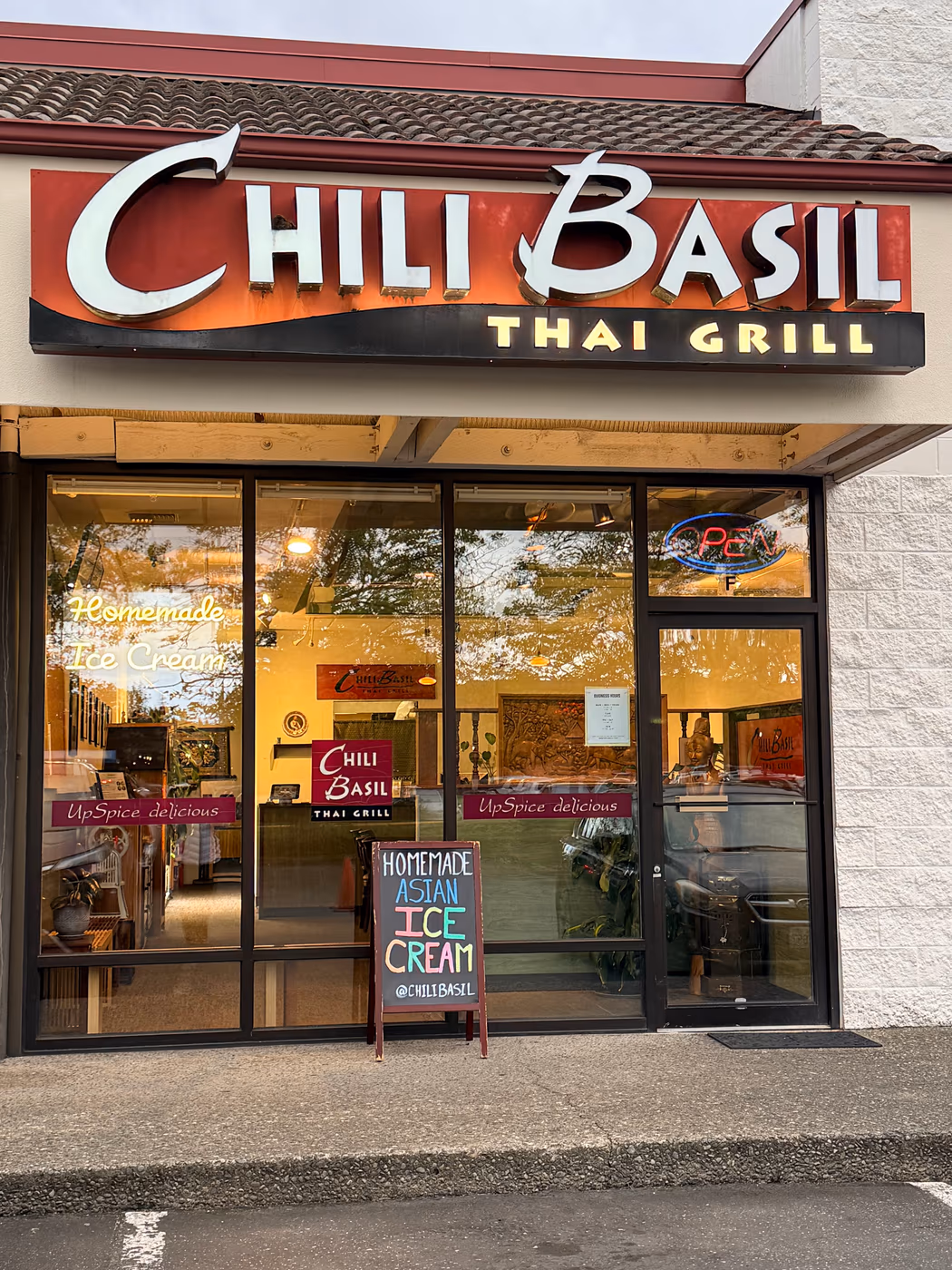 Chili Basil