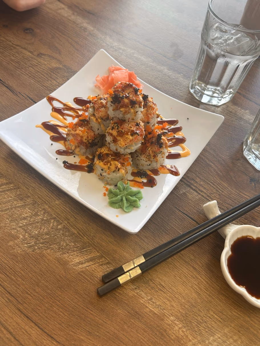 Chin Fusion Restaurant & Sushi photo 2