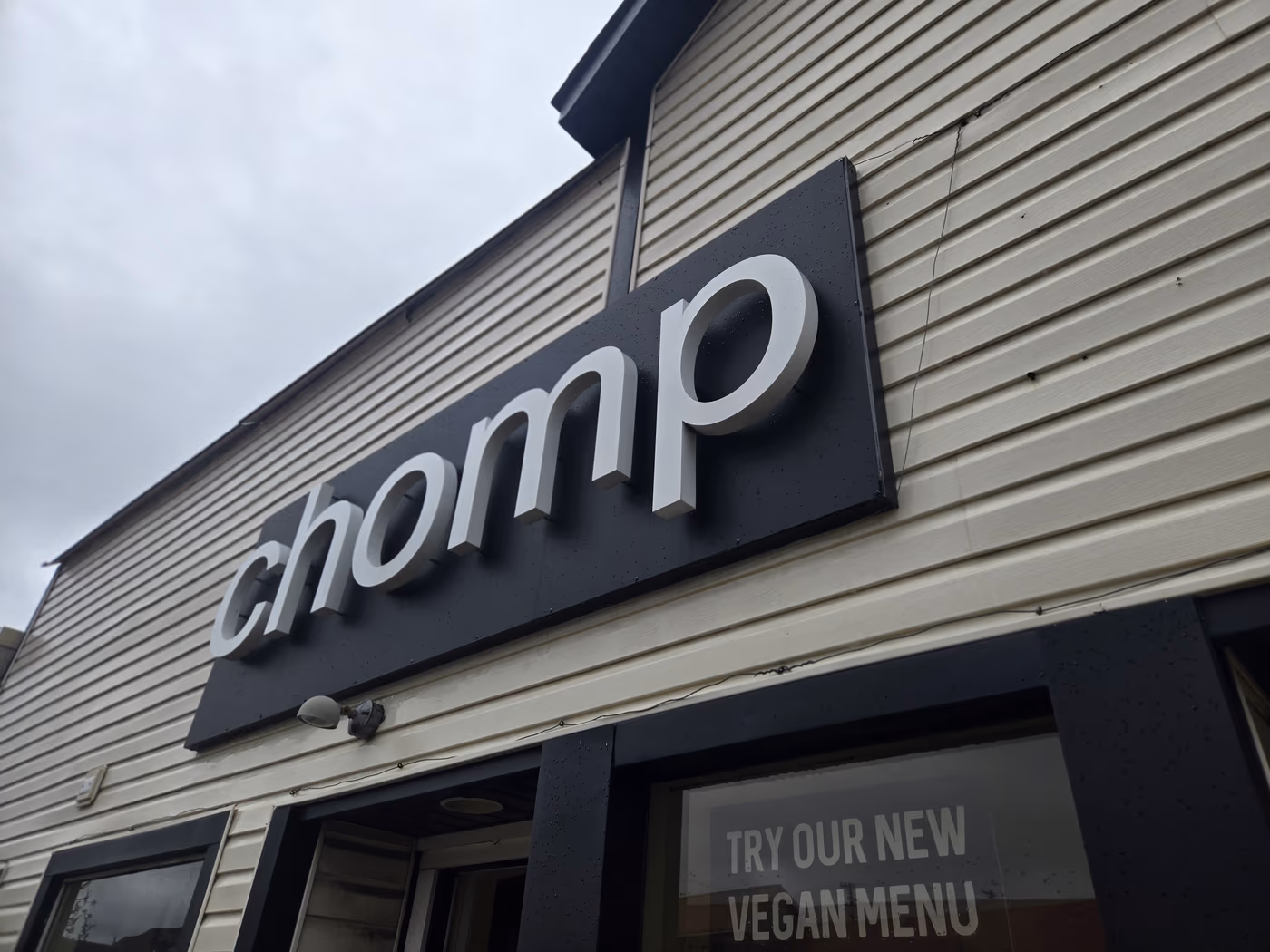 Chomp photo 2