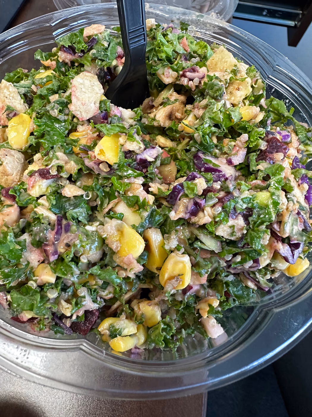 Chop It Up Salads and Smoothies | Fresh & Healthy photo 2