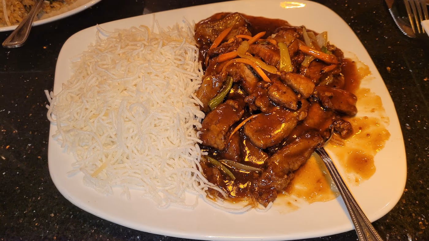 Chop Suey Hut photo 2