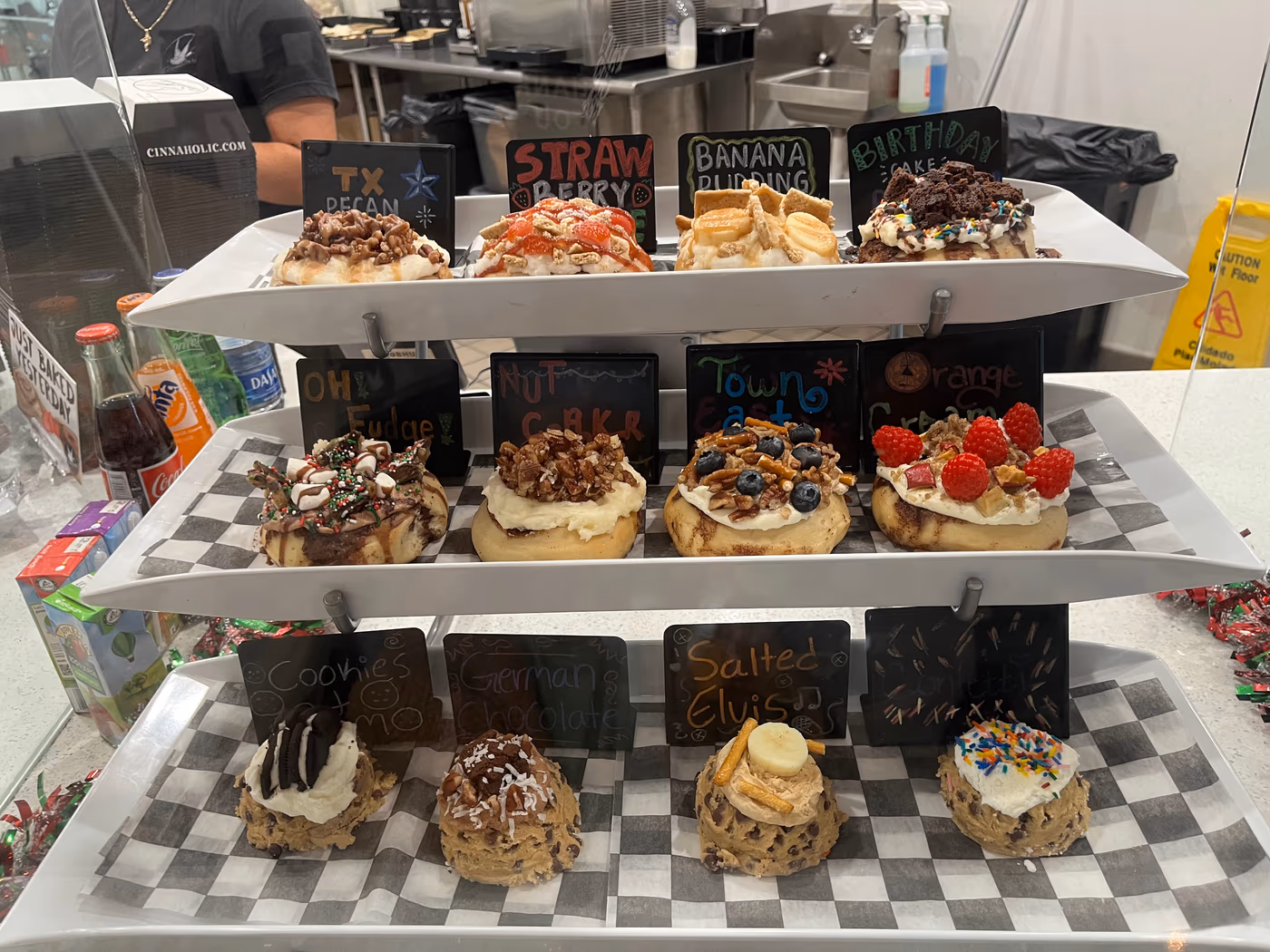 Cinnaholic photo 4