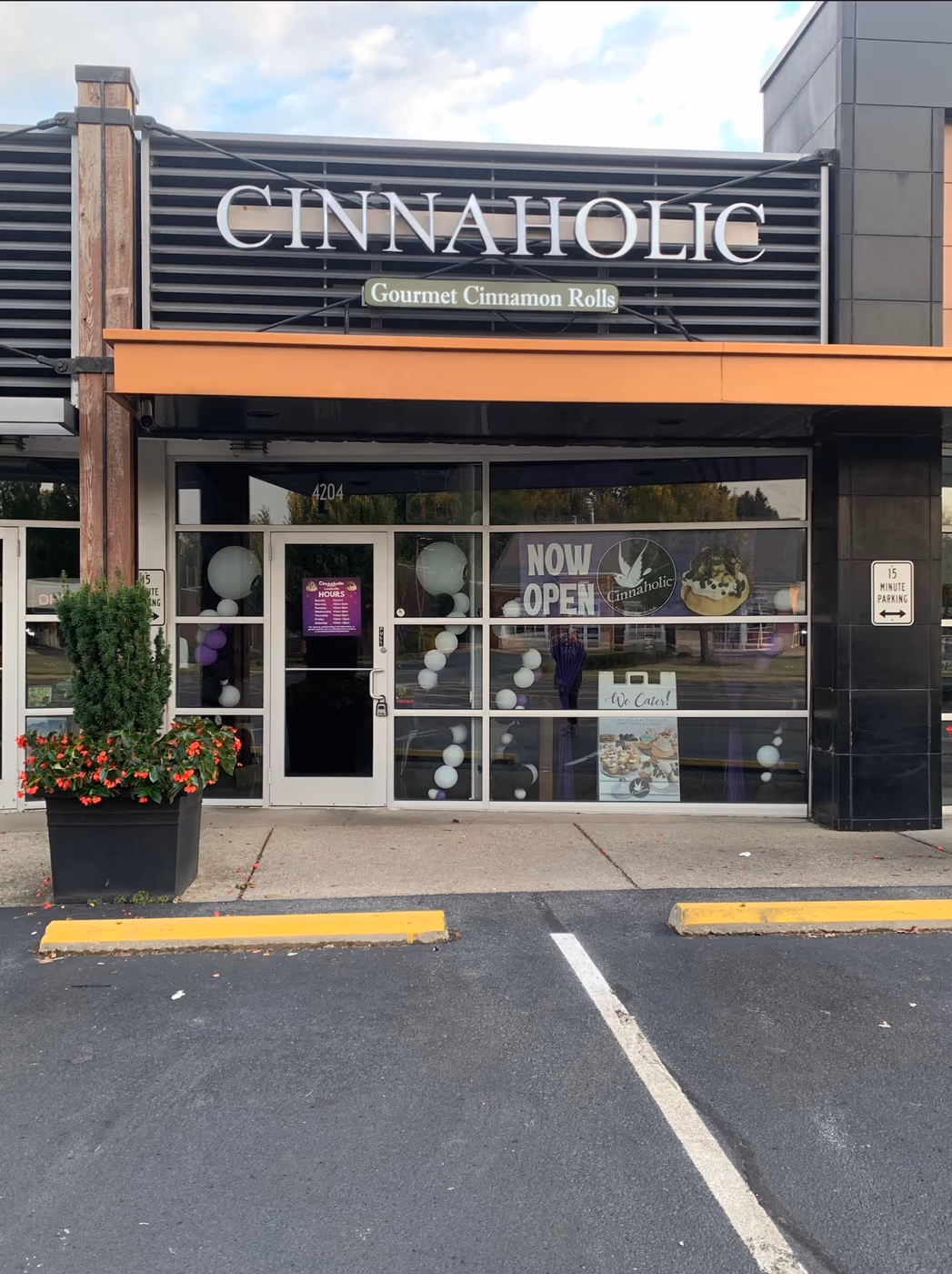 Cinnaholic photo 3