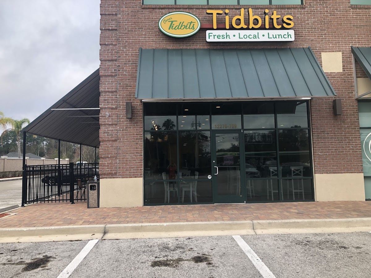 Clara's Tidbits Restaurant