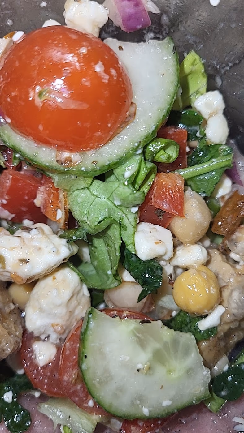 Clayton Farms Salads photo 4