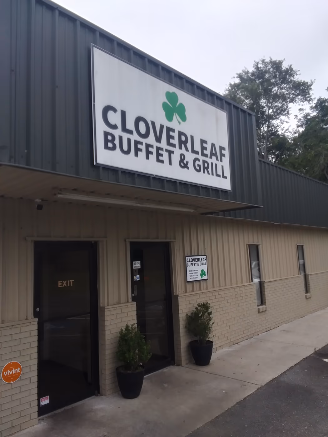 Cloverleaf Restaurant photo 3