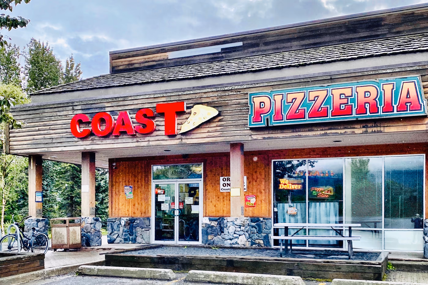 Coast Pizza