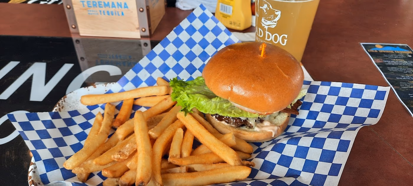 Cold Springs Crossing Bar & Grill photo 3