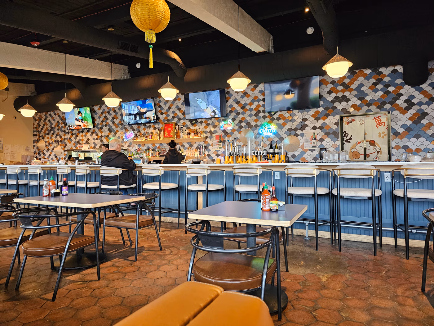 Com Nha Kitchen & Bar